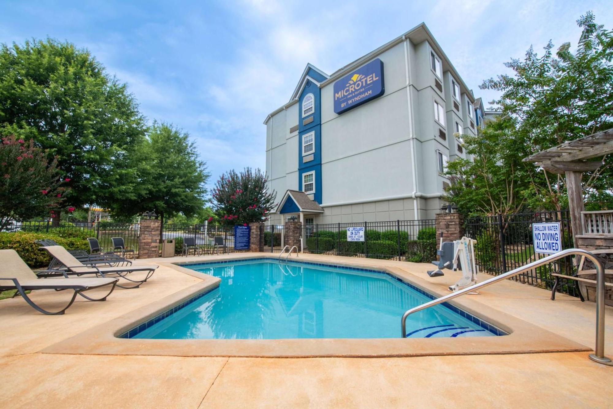 Microtel Inn And Suites By Wyndham Anderson Sc Exterior photo